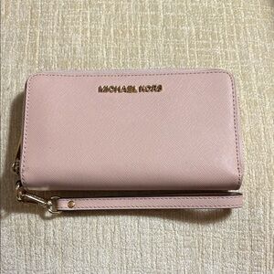 Michael Kors Blush Pink Wristlet Wallet